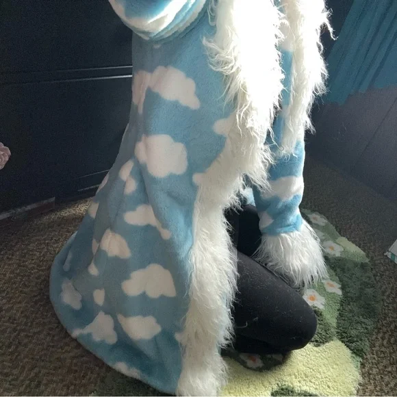 🪻[ Dolls Kill ] x dELiA*s Dreamscape Love Faux Fur Cloud Print Coat Festival - Picture 6 of 13